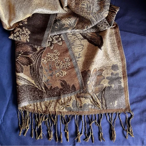 Elegant Black and Gold Floral Scarf/Wrap - Picture 5 of 7